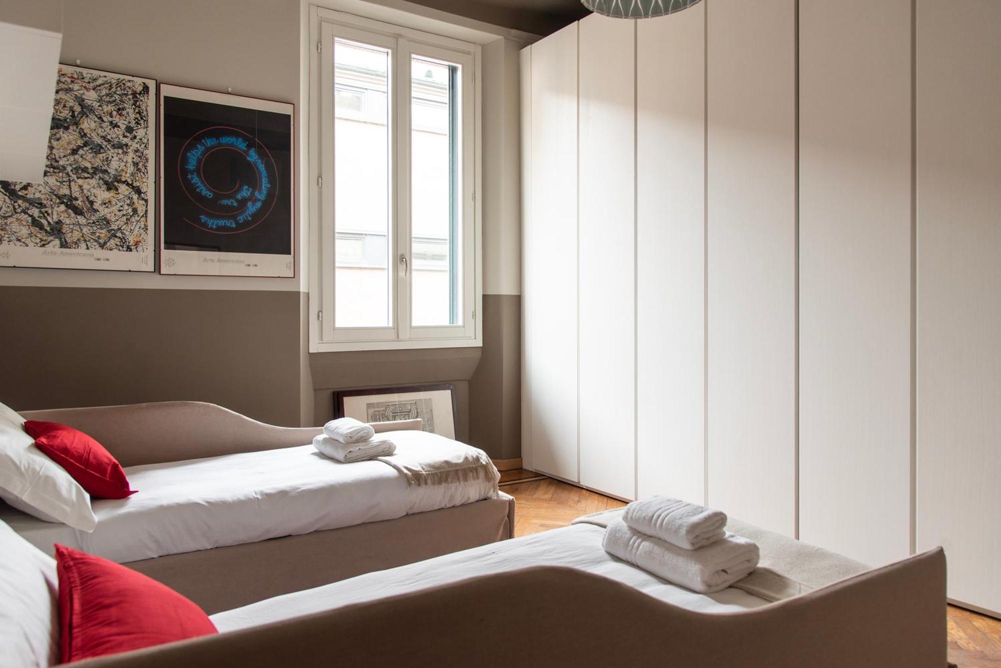Youhosty - Chinatown Bright And Luxury Apartment Милано Екстериор снимка