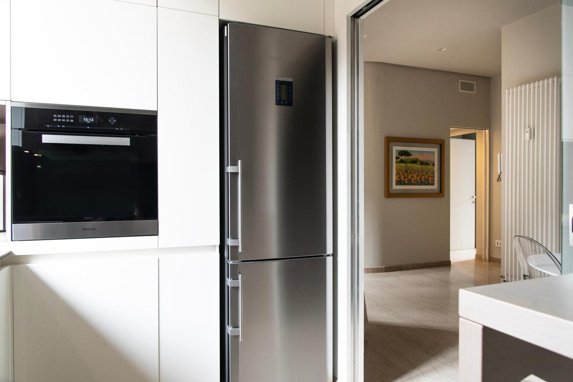 Youhosty - Chinatown Bright And Luxury Apartment Милано Екстериор снимка